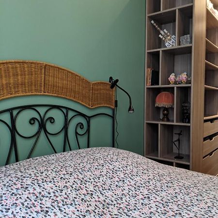 Private Acces To The All Flat. Charming Parisian. Luaran gambar
